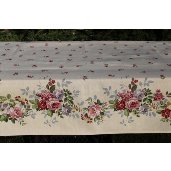 Rózsakert asztalterítő,137 x 240 cm
