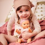 Játékbaba - Szilva, 32 cm - Prune