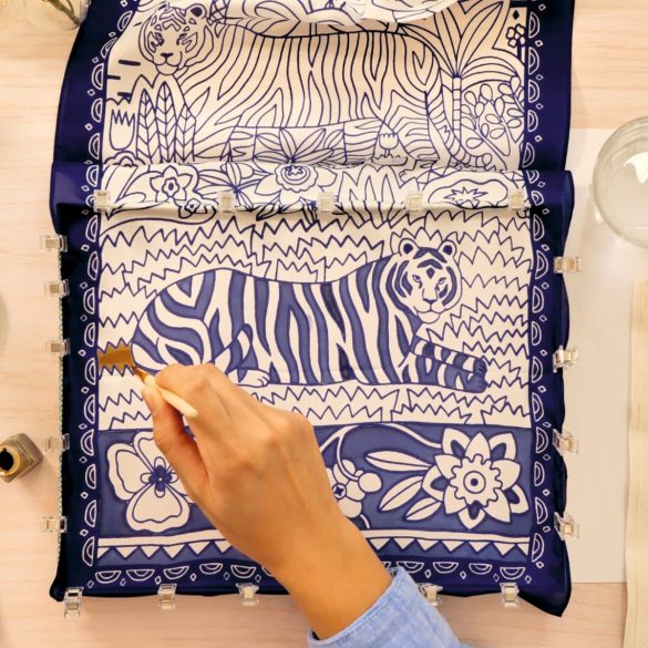 Műterem 10 - Selyem festés, Tigrisek  - Atelier 10, Silk Painting