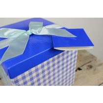 Kék kockás ajándékdoboz 10cm