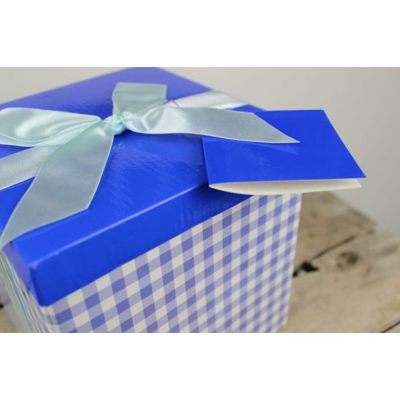 Kék kockás ajándékdoboz 12cm