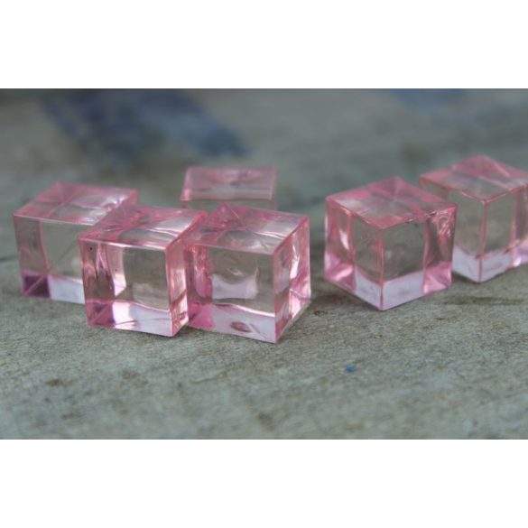 Rózsaszín kocka alakú dekorkövek 80db