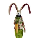 Dekoratív nyuszi sárgarépával 107cm
