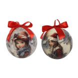 Karácsonyi gömbök lánnyal 10cm 4db