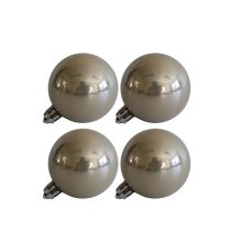 Krémszínű karácsonyi gömbök 10cm 4db