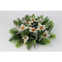 Mű karácsonyi koszorú fehér virágokkal 22cm