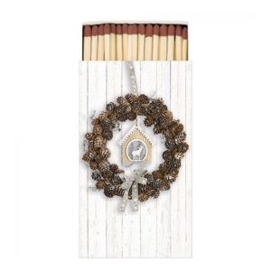 AMB.39515650 Pine Cone Wreath gyufa 6,5x11cm