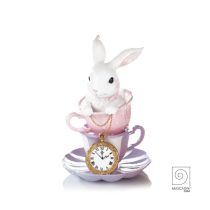   M.C.ME20CE196 Fehér nyuszi színes csészékben, órával, műanyag dekorfigura, 16,5x25cm
