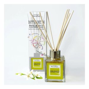 C.P.BERG. Diffúzor-Calabriai illóolaj rattanpálcával, 100ml, Bergamotto (Bergamott vagyis édes citrom ill. keserű narancs)