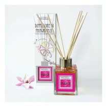   C.P.MAGN. Diffúzor-Calabriai illóolaj rattanpálcával, 100ml, Magnolia (Magnólia)