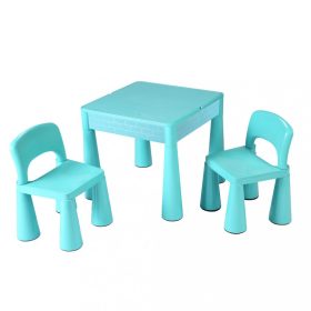 Műanyag bútorok